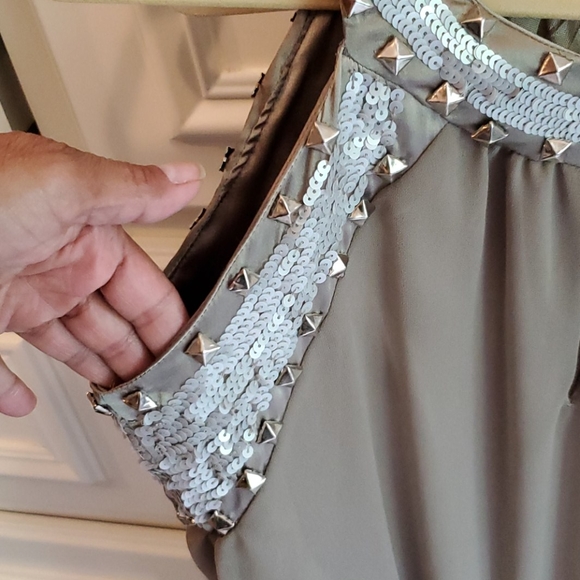 Tunic - Picture 5 of 5